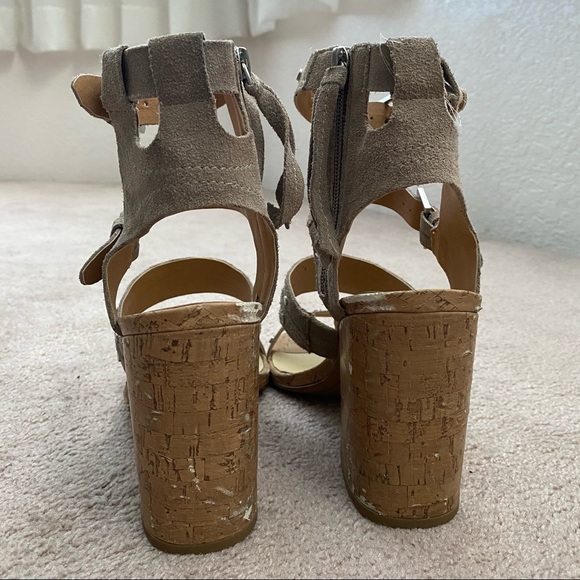 Dolce Vita | Eddie Suede Block Heels - Picture 10 of 17